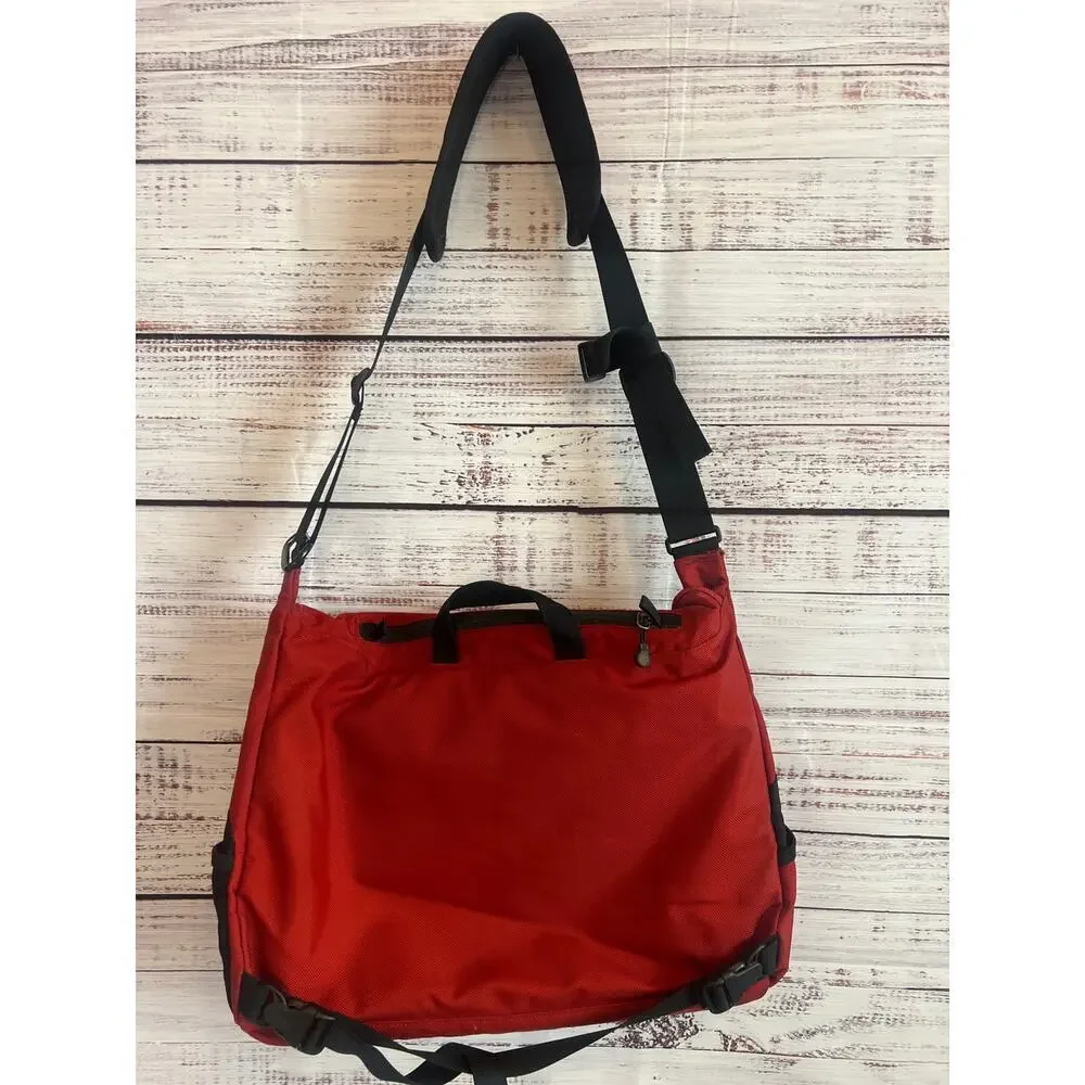 Patagonia Vintage Half Mass Messenger Bag Red Black